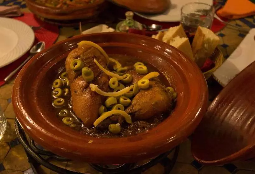 Riad El Ma