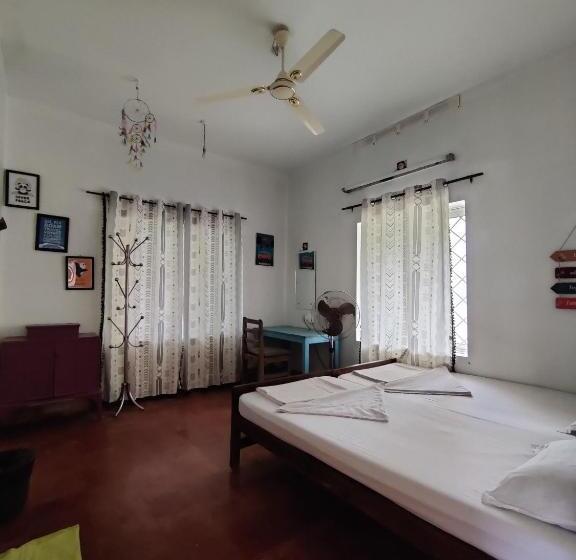 Hope Hostels, Varkala   Helipad