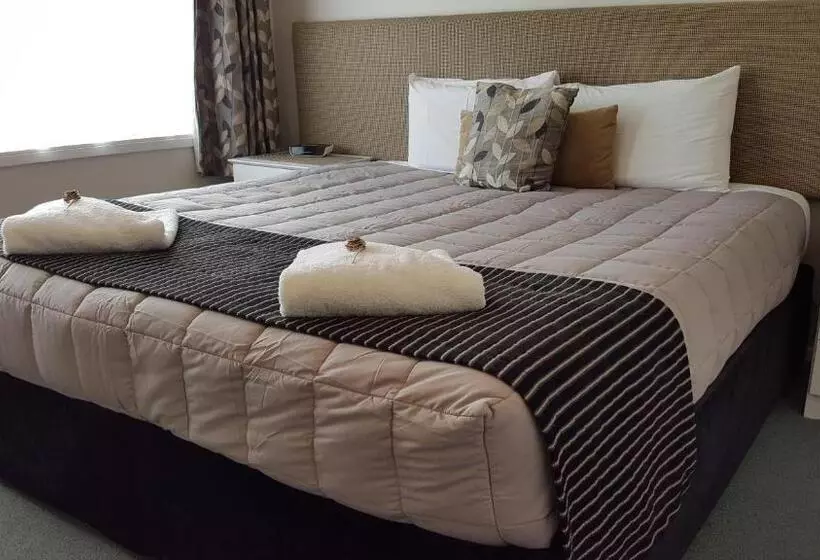 Aalton Motel