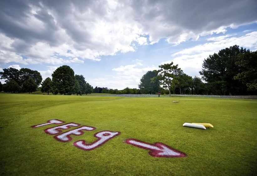 Golf Hotel De Mont Griffon