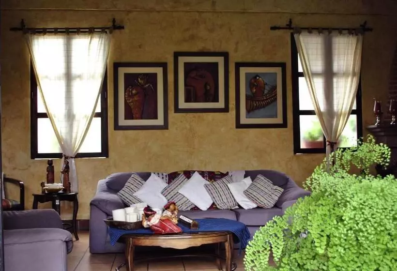 مسافرخانه Las Marias