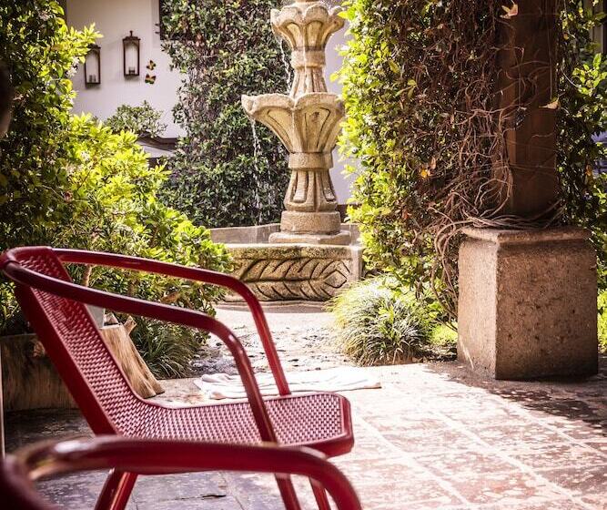 مسافرخانه Las Marias