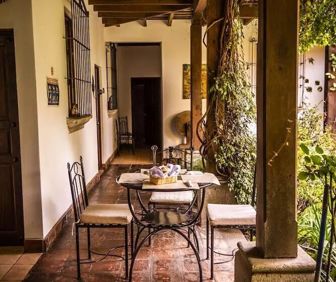 مسافرخانه Las Marias