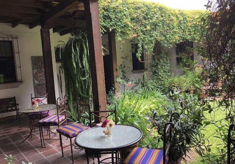 مسافرخانه Las Marias