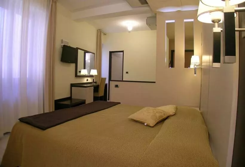 Отель Albergo La Marina B&b