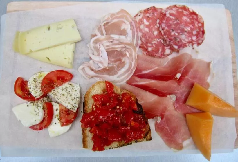 Отель Albergo Natucci