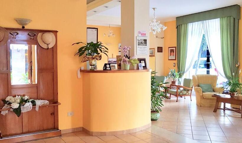 בית מלון כפרי Albergo Natucci