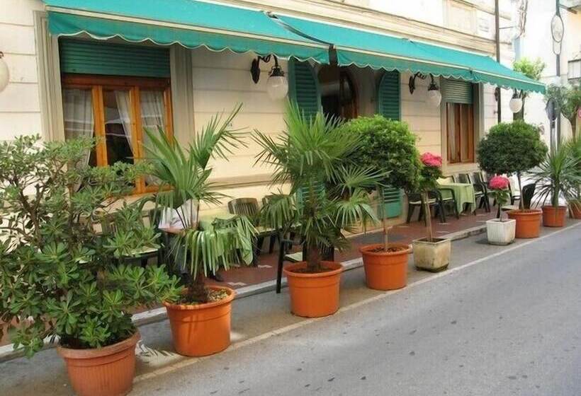 בית מלון כפרי Albergo Natucci