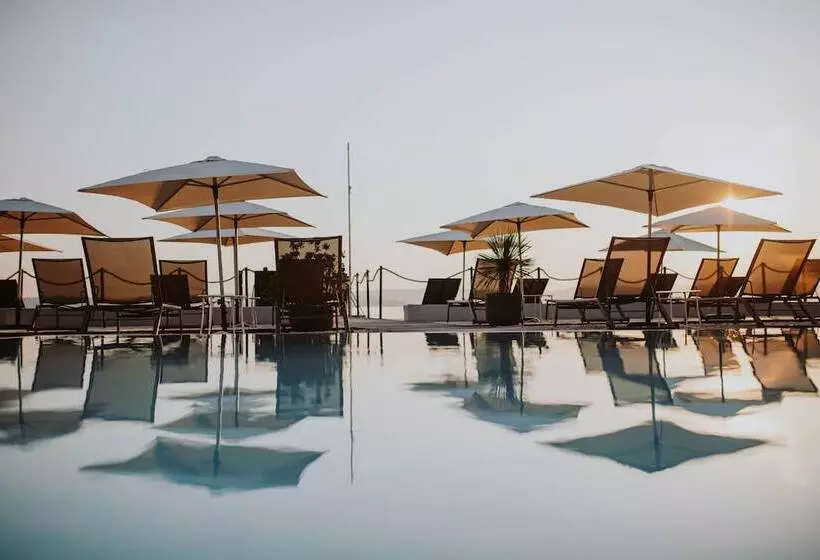 هتل Aqva Boutique