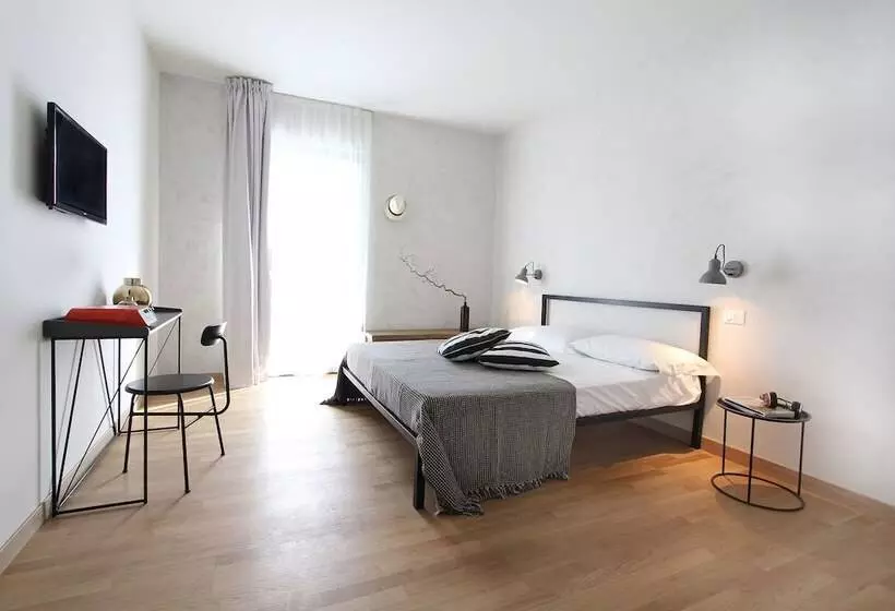 هتل Aqva Boutique