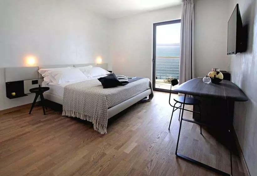 هتل Aqva Boutique