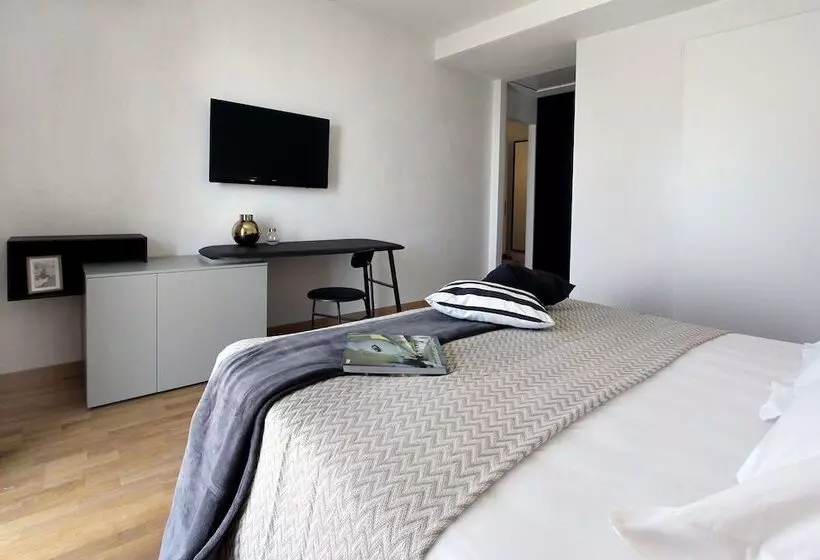 هتل Aqva Boutique