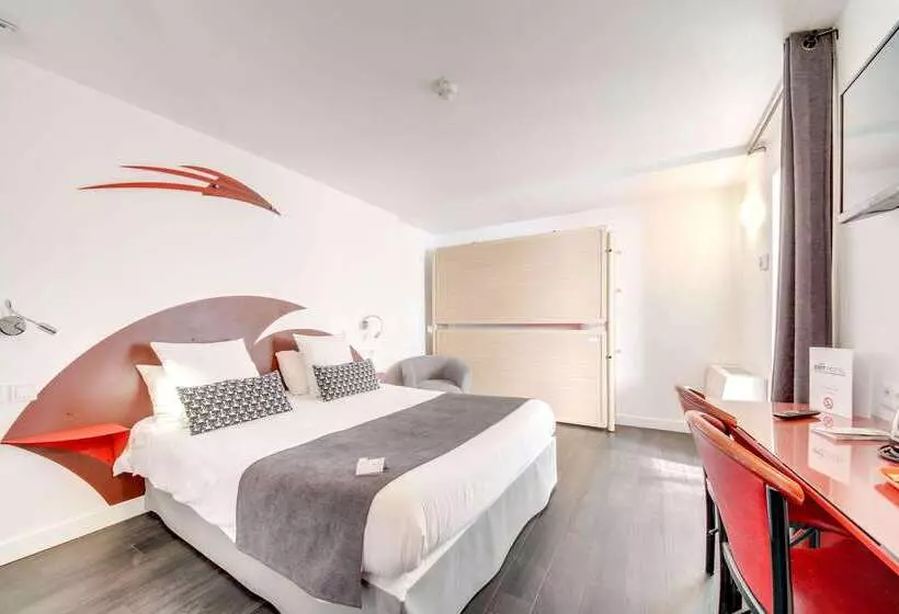 Brit Hotel Porte D Espagne