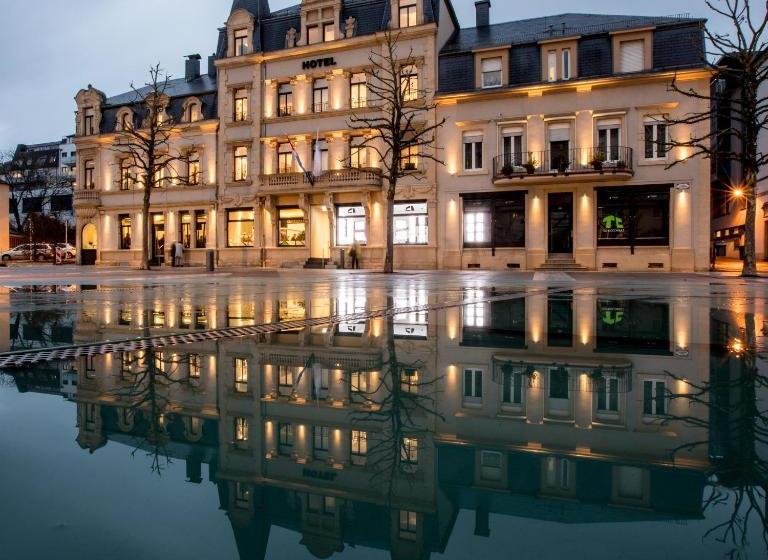 هتل Restaurant De Klenge Casino