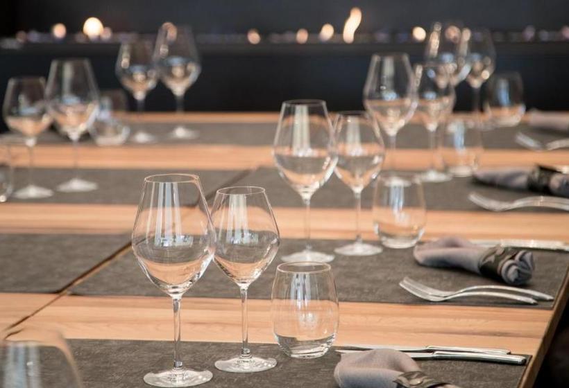 هتل Restaurant De Klenge Casino