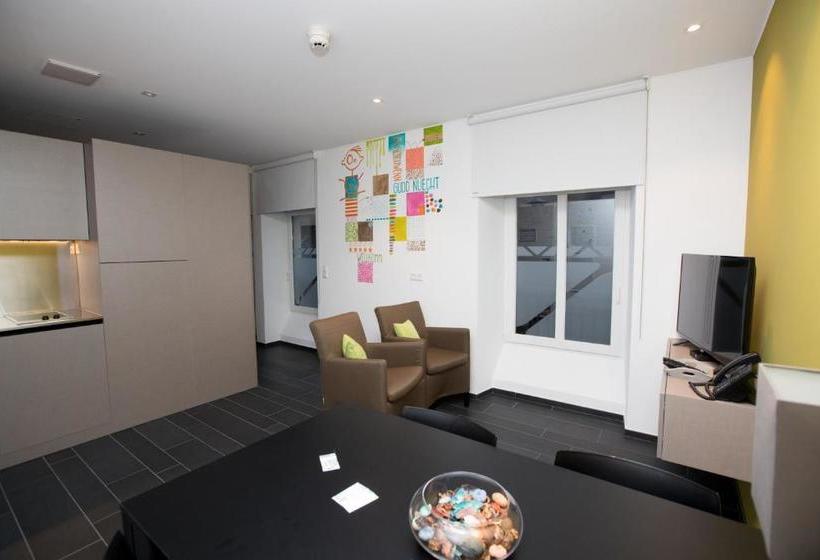 هتل Restaurant De Klenge Casino