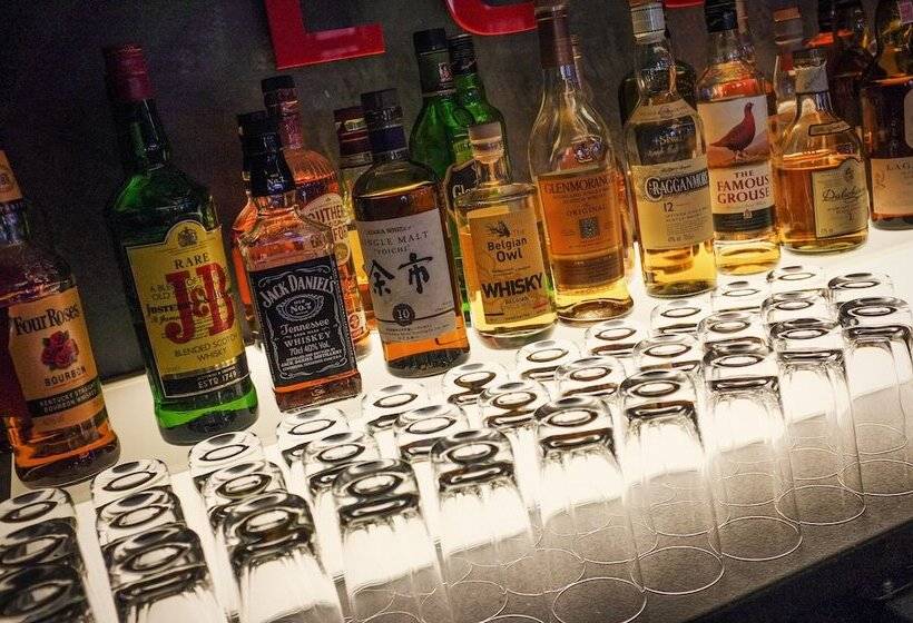 هتل International