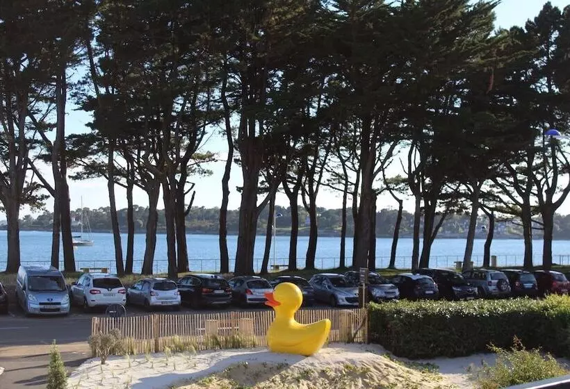 هتل Kastel & Spa Avec Piscine D Eau De Mer Chauffee