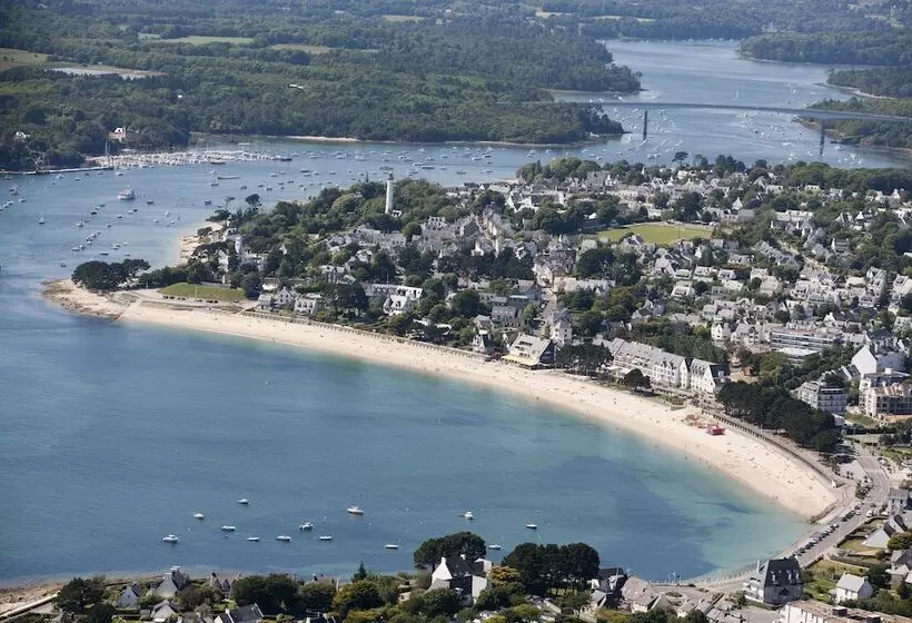 هتل Kastel & Spa Avec Piscine D Eau De Mer Chauffee