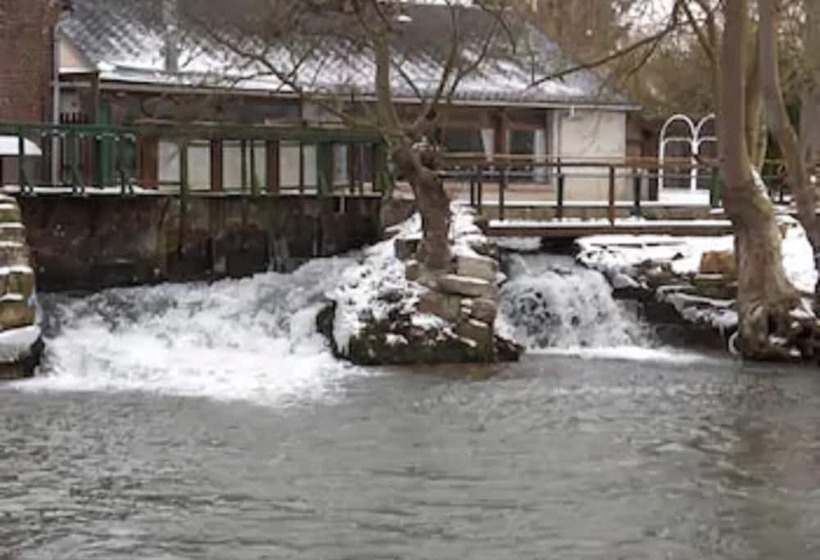 酒店 Logis   Hôtel & Restaurant Moulin Des Forges