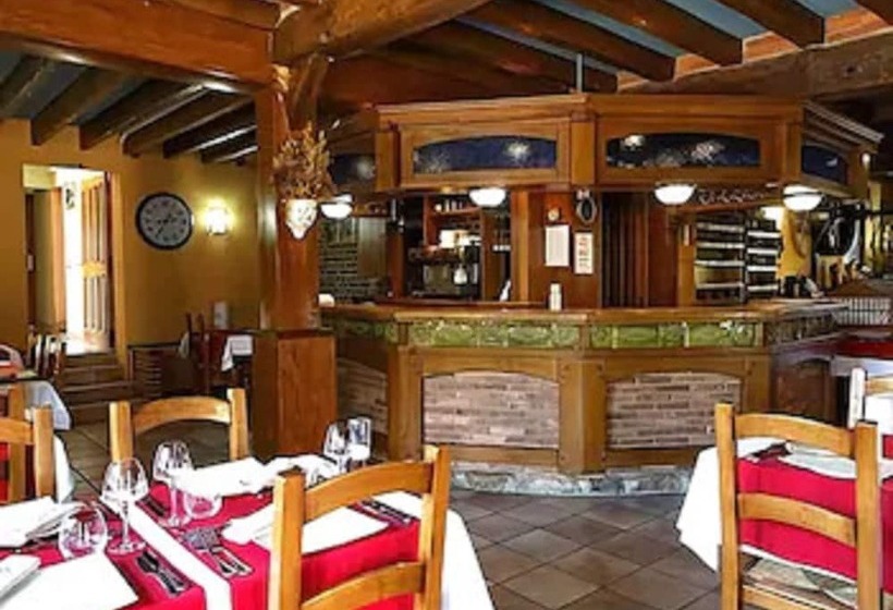 酒店 Logis   Hôtel & Restaurant Moulin Des Forges