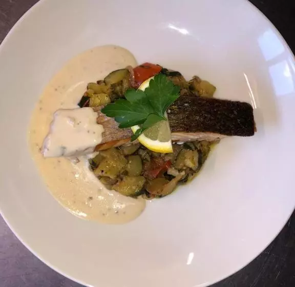 酒店 Logis Hôtel Volcan Sancy