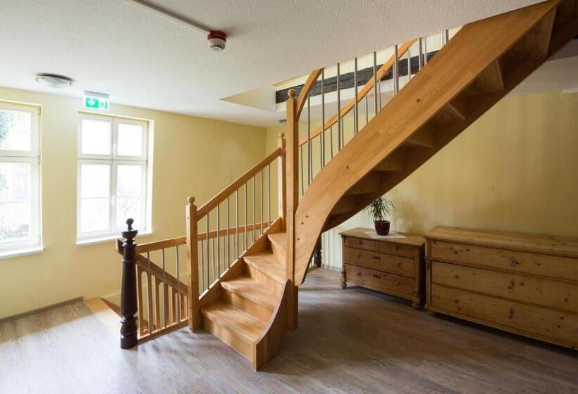 فندق Maria Aurora