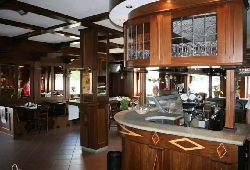 בית מלון כפרי & Restaurant Saint Nicolas Gran Paradiso