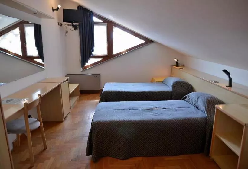 فندق Ristorante Locanda Milano