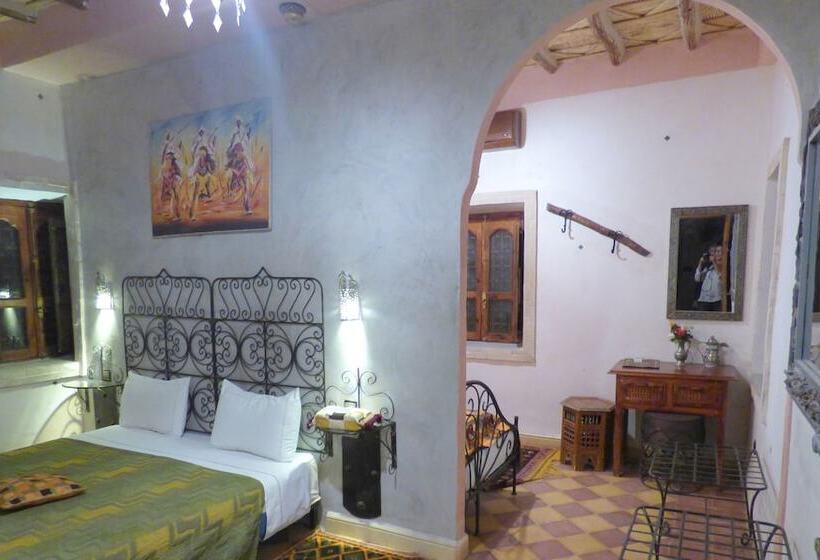 בית מלון כפרי Sawadi Ecolodge