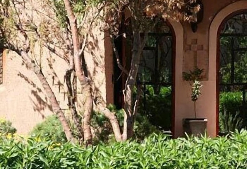 בית מלון כפרי Sawadi Ecolodge