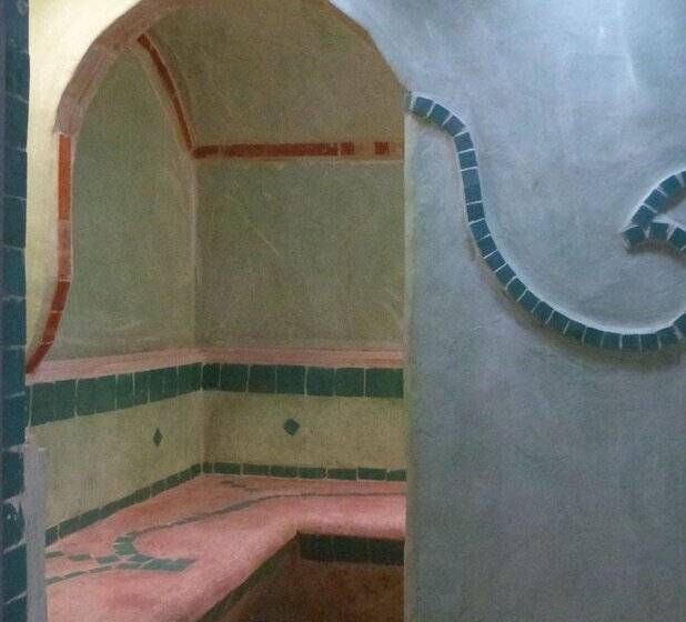 בית מלון כפרי Sawadi Ecolodge