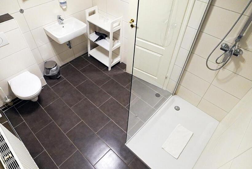 בית מלון כפרי Waldhalle