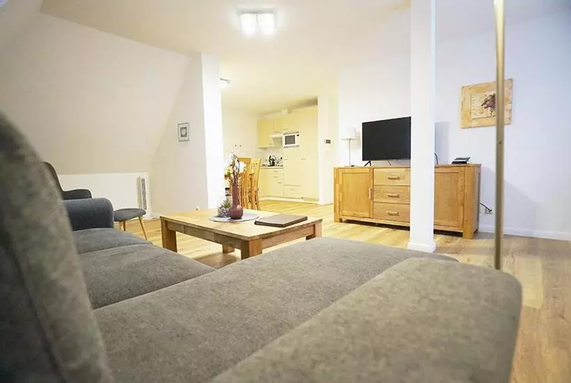 Отель Waldhalle