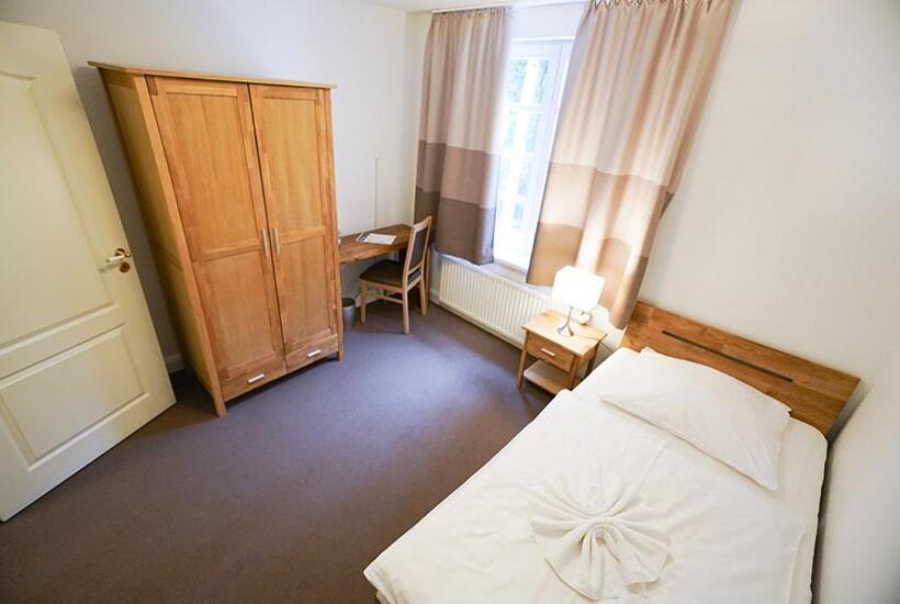 בית מלון כפרי Waldhalle