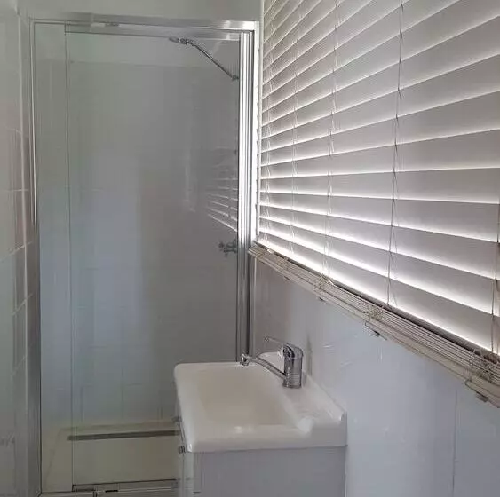 International Lodge Motel