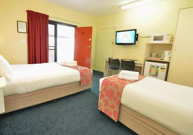 International Lodge Motel