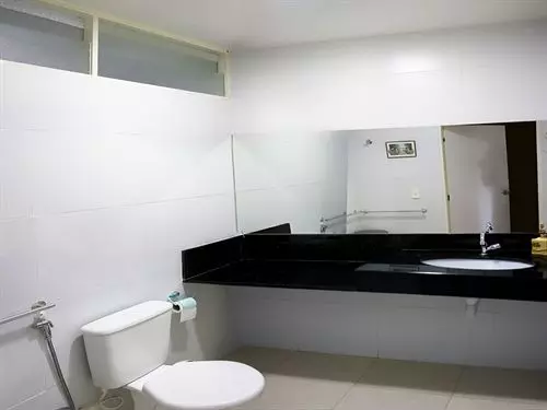 Las Brisas Hotel E Pousada
