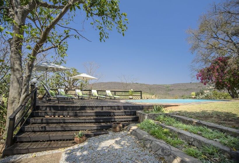 פנסיון Abangane Guest Lodge