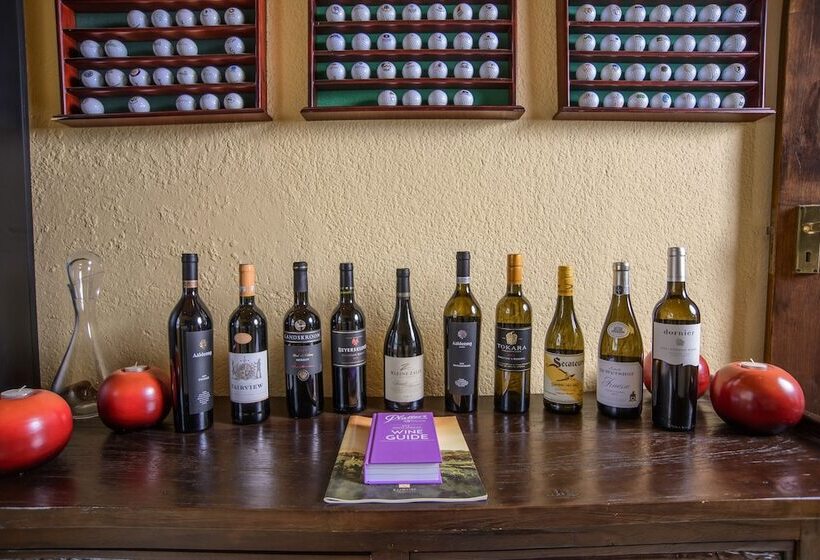 פנסיון Abangane Guest Lodge