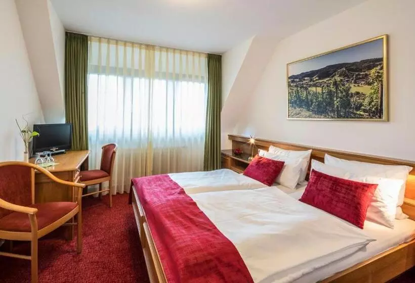 Пансион Landgasthof Rebstock