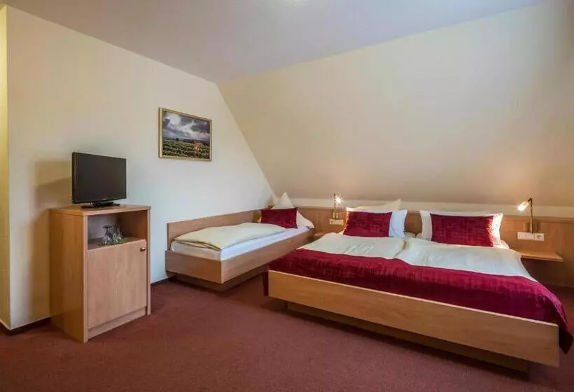 Пансион Landgasthof Rebstock