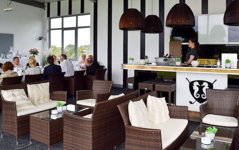 דירת נופש Strandgrün Golf  & Spa Resort