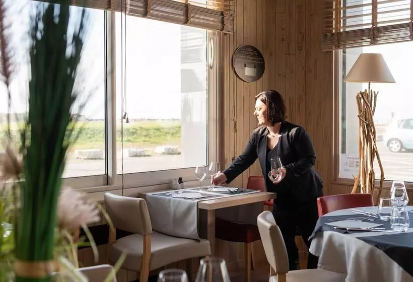 The Originals Boutique, Hôtel La Villa Marine, Le Tréport