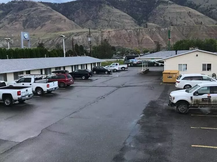 Trans Canada Motel