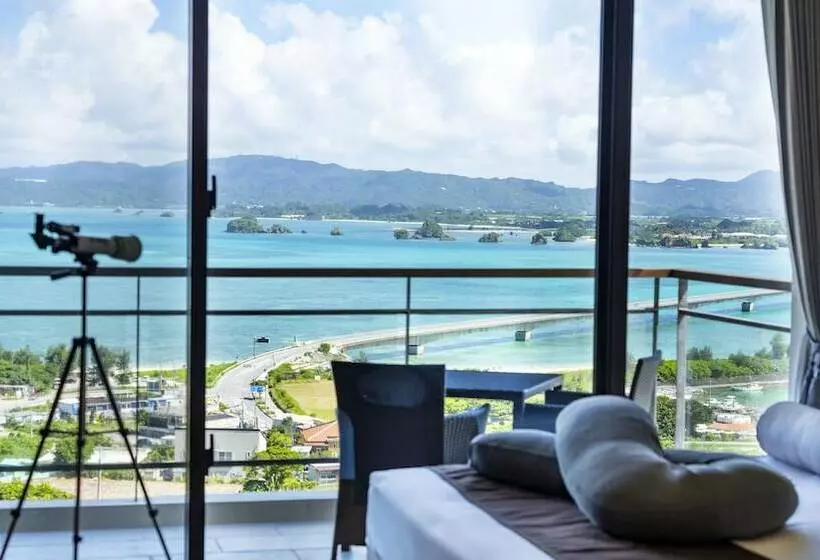 ホテル Away Okinawa Kouri Island Resort