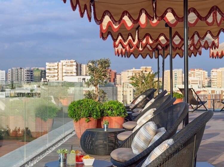 هتل H10 Croma Malaga