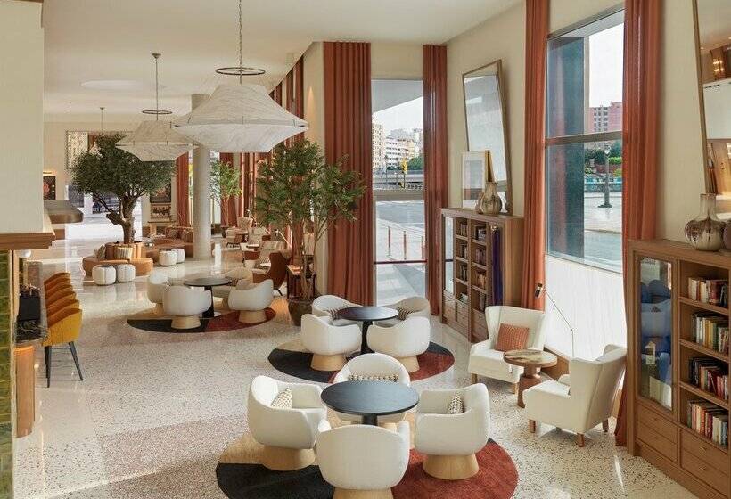 هتل H10 Croma Malaga