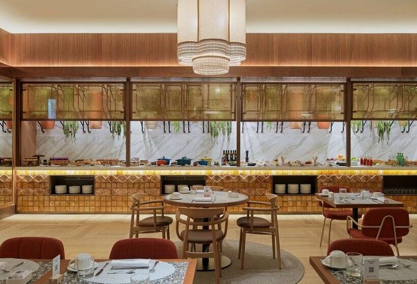 هتل H10 Croma Malaga