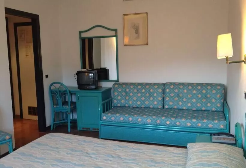 בית מלון כפרי Gabbiano Azzurro